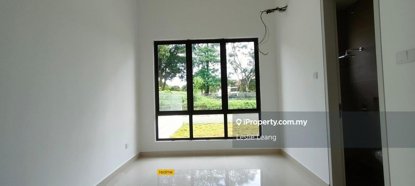 Rumah Berkembar untuk Dijual di BK 8 Theara 1 Bandar Kinrara Puchong, Bandar Kinrara oleh Leslie Leang - iProperty.com.my