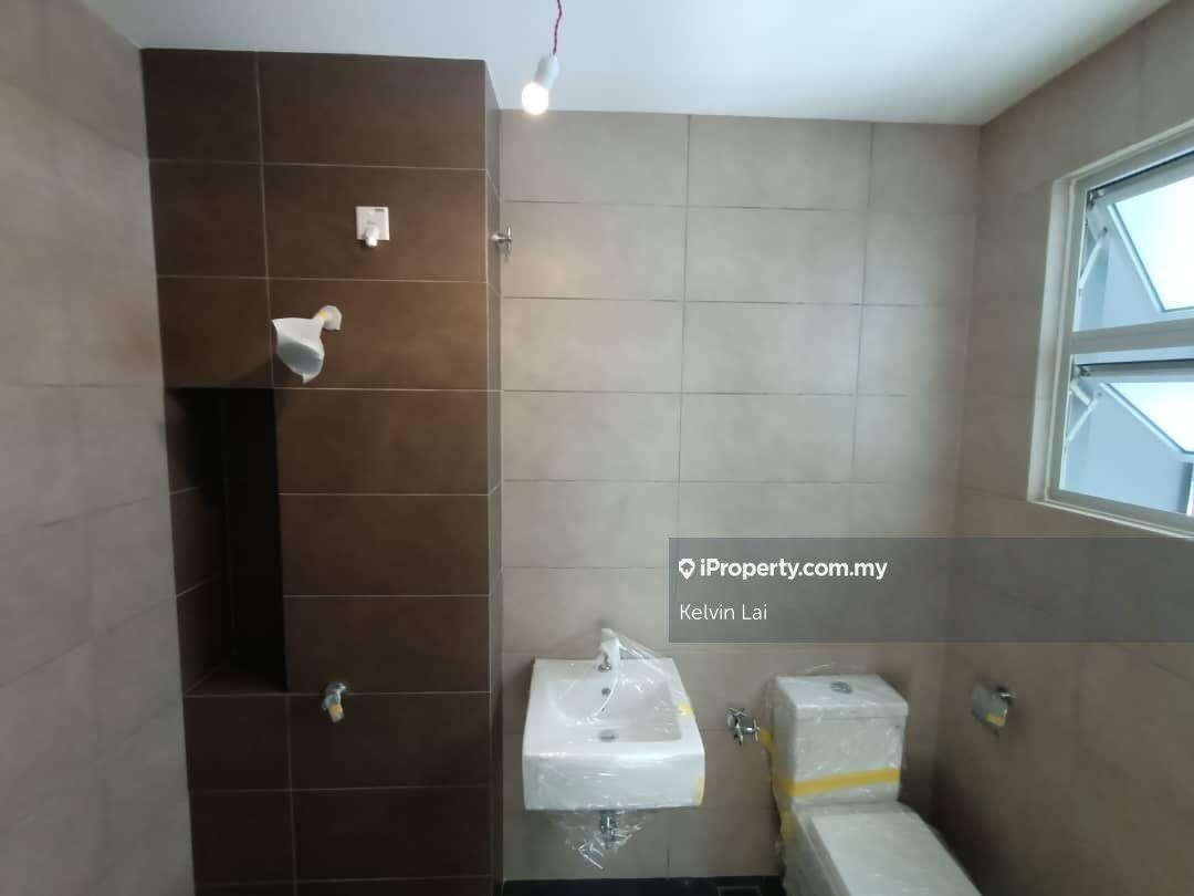 Rumah Berangkai 2 Tingkat untuk Dijual di Kota Emerald, Rawang oleh Kelvin Lai - iProperty.com.my