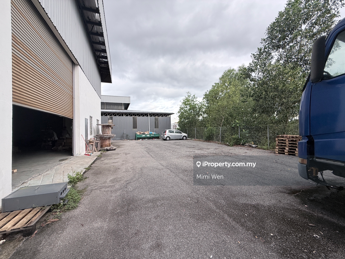 Semi-D Kilang untuk Disewa di Nilai, Negeri Sembilan oleh Mimi Wen - iProperty.com.my