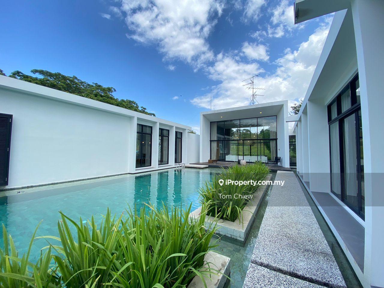 Banglo untuk Dijual di Leisure Farm, Gelang Patah oleh Tom Chiew - iProperty.com.my