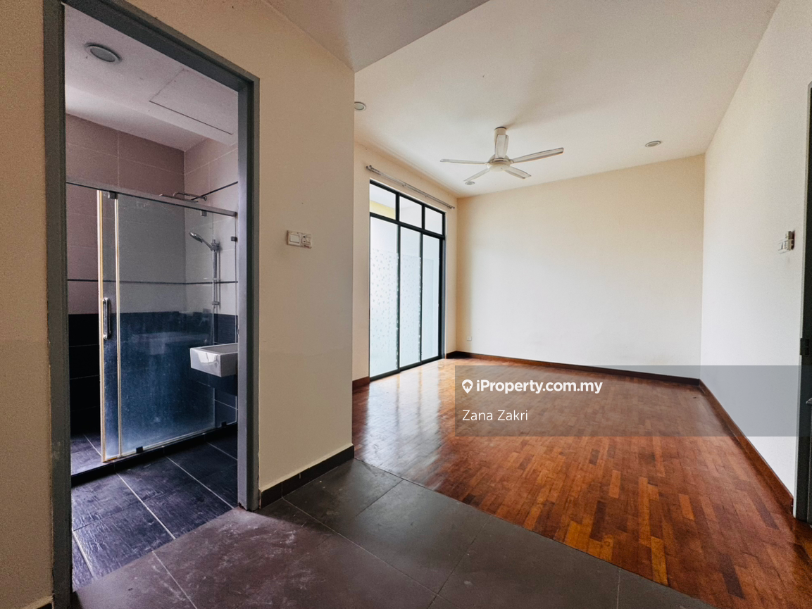 Rumah Berangkai 3 Tingkat untuk Dijual di TAMAN UKAY TROPIKA, Ampang oleh Zana Zakri - iProperty.com.my