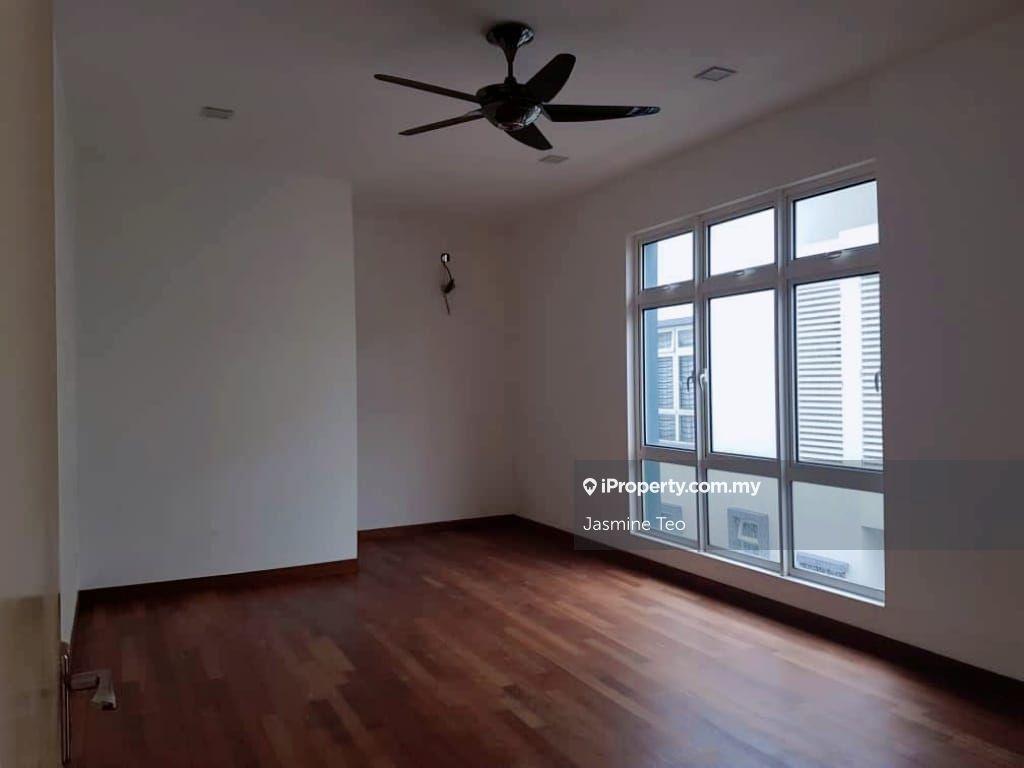 Bungalow House for Sale in Casa Idaman, Setia Alam by Jasmine Teo - iProperty.com.my