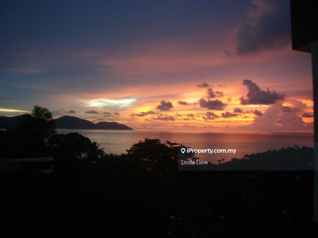 Kondominium untuk Dijual di Bayu Ferringhi Condominiums oleh Linda Liew - iProperty.com.my