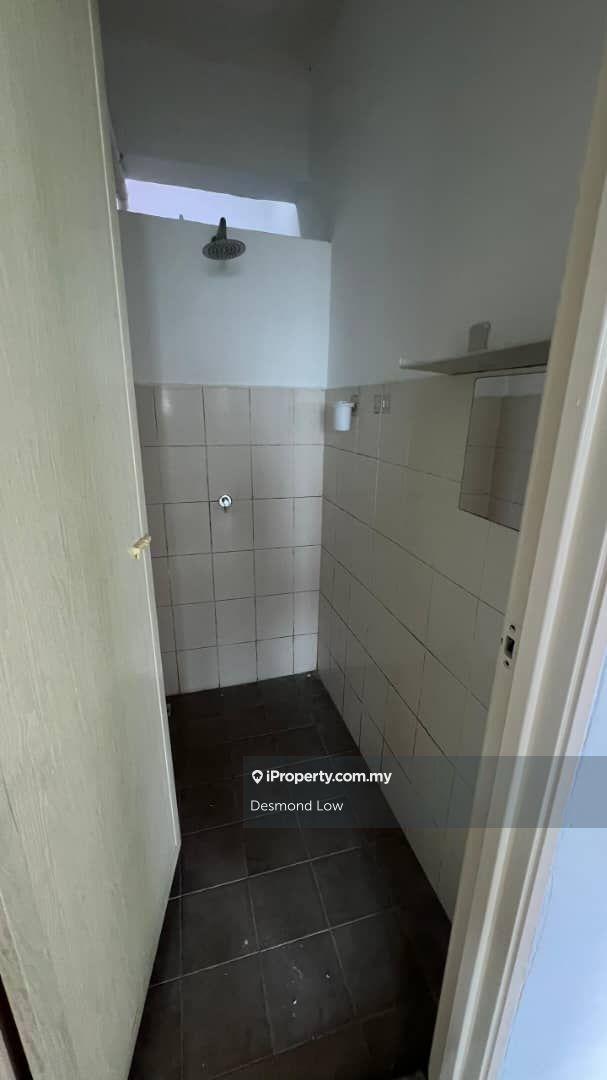 Pangsapuri untuk Dijual di Shineville Garden oleh Desmond Low - iProperty.com.my