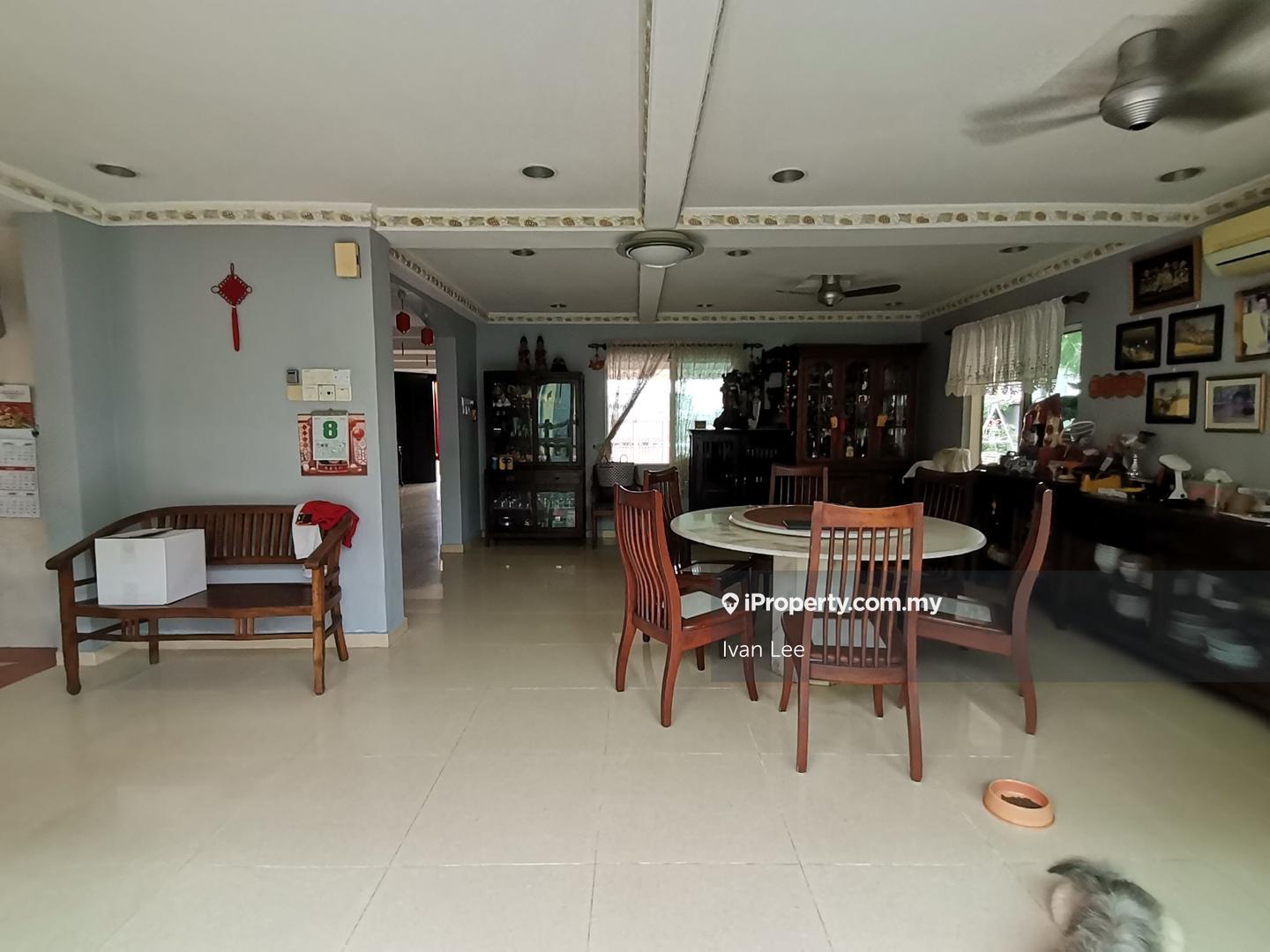 Rumah Berkembar untuk Dijual di SS3, Petaling Jaya oleh Ivan Lee - iProperty.com.my