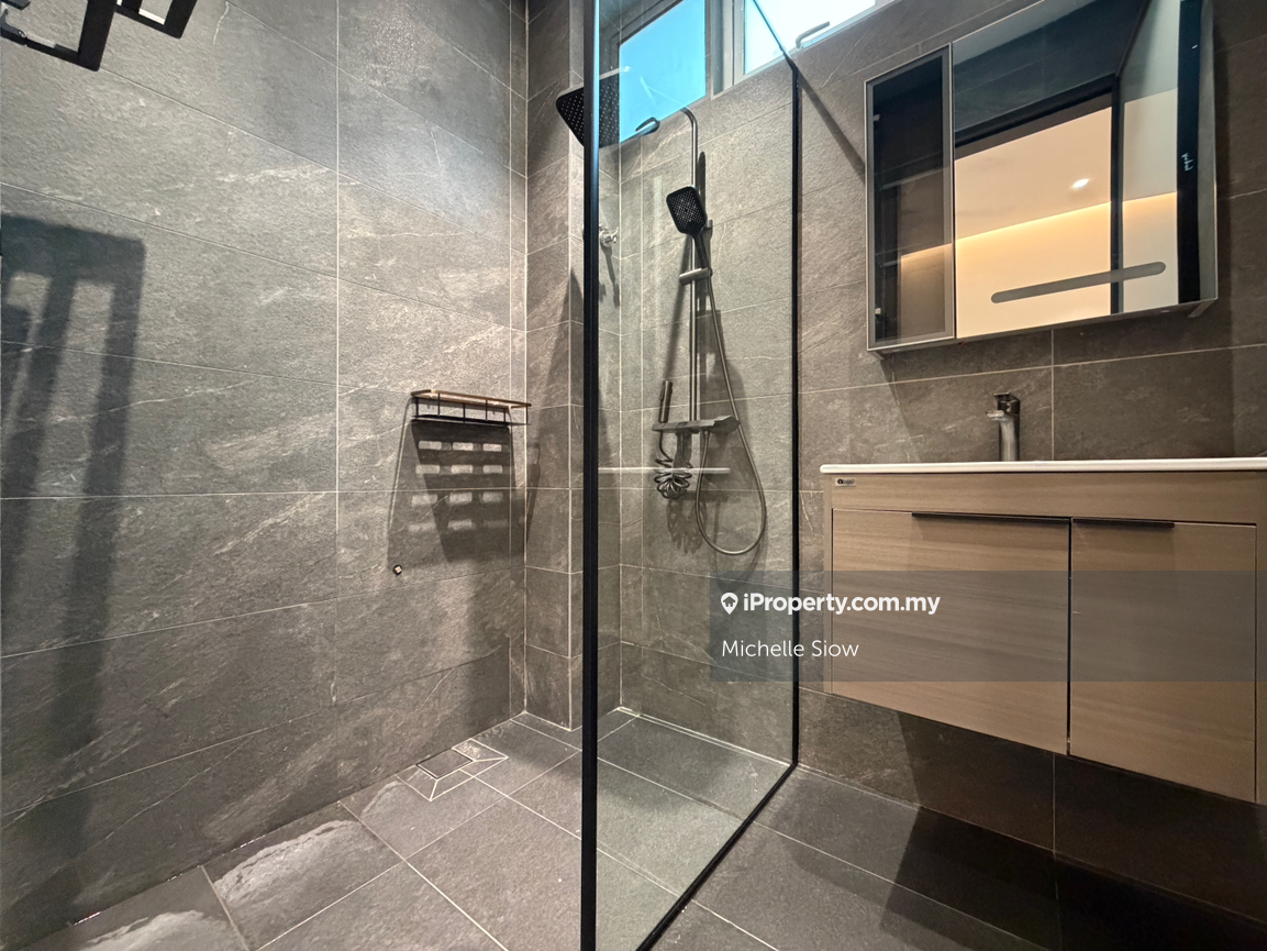 Semi-Detached House for Sale in Taman Puncak indah,Ampang, Ampang by Michelle Siow - iProperty.com.my