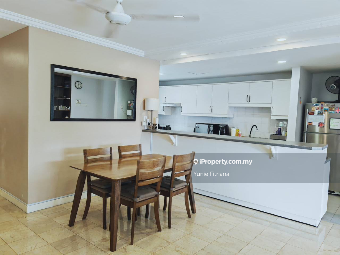 Condominium for Sale in Impiana On The Waterfront Condominium by Yunie Fitriana - iProperty.com.my