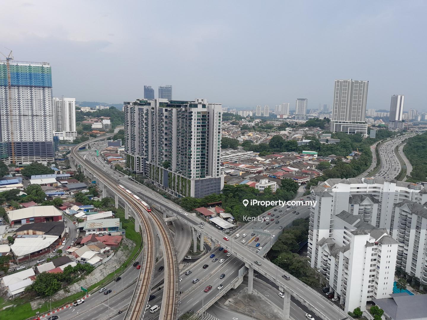 Service Residence for Rent in The Leafz @ Dedaun by Ken Lye - iProperty.com.my