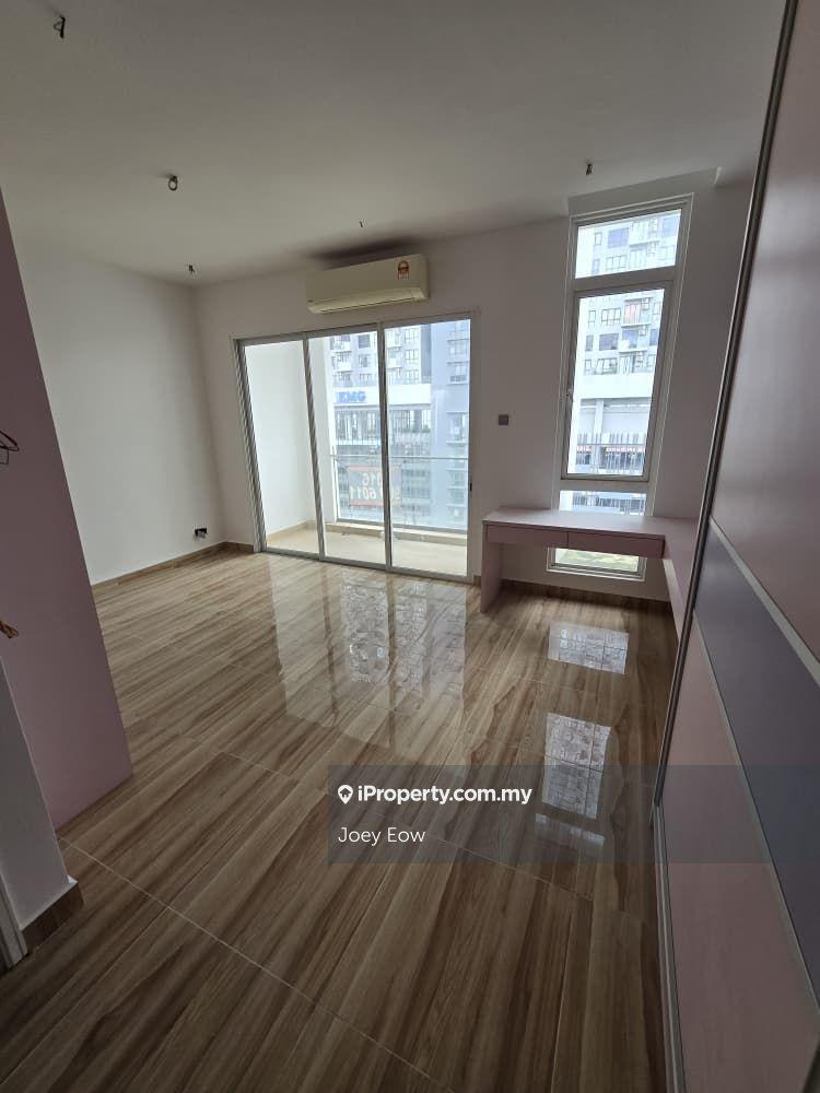 Condominium for Sale in Seri Puteri Hills Town Villa & Condominium by Joey Eow - iProperty.com.my