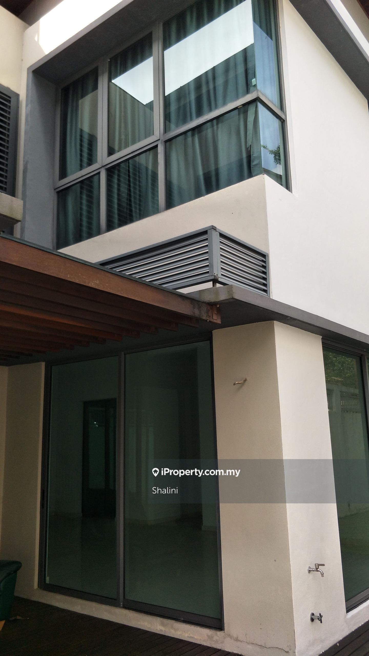 Rumah Berkembar untuk Dijual di Saujana Impian, Kajang oleh Shalini - iProperty.com.my