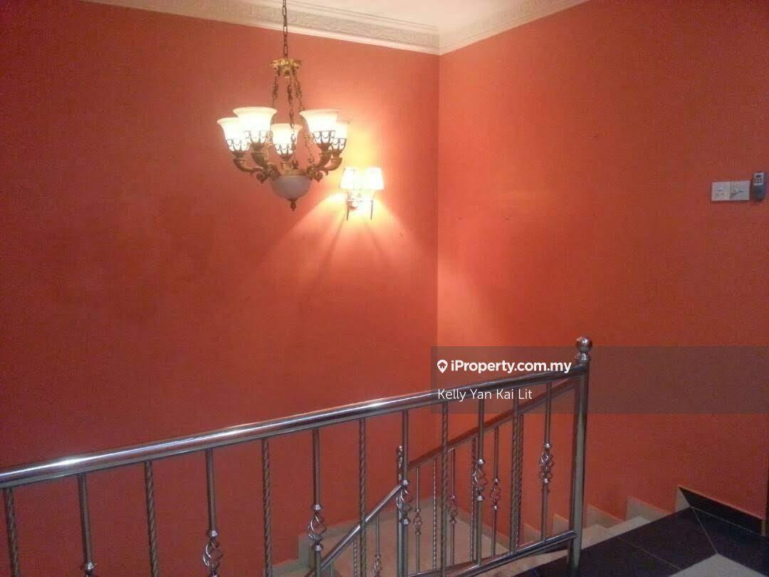 Rumah Berangkai 2 Tingkat untuk Dijual di Bandar Bukit Tinggi 2, Klang oleh Kelly Yan Kai Lit - iProperty.com.my