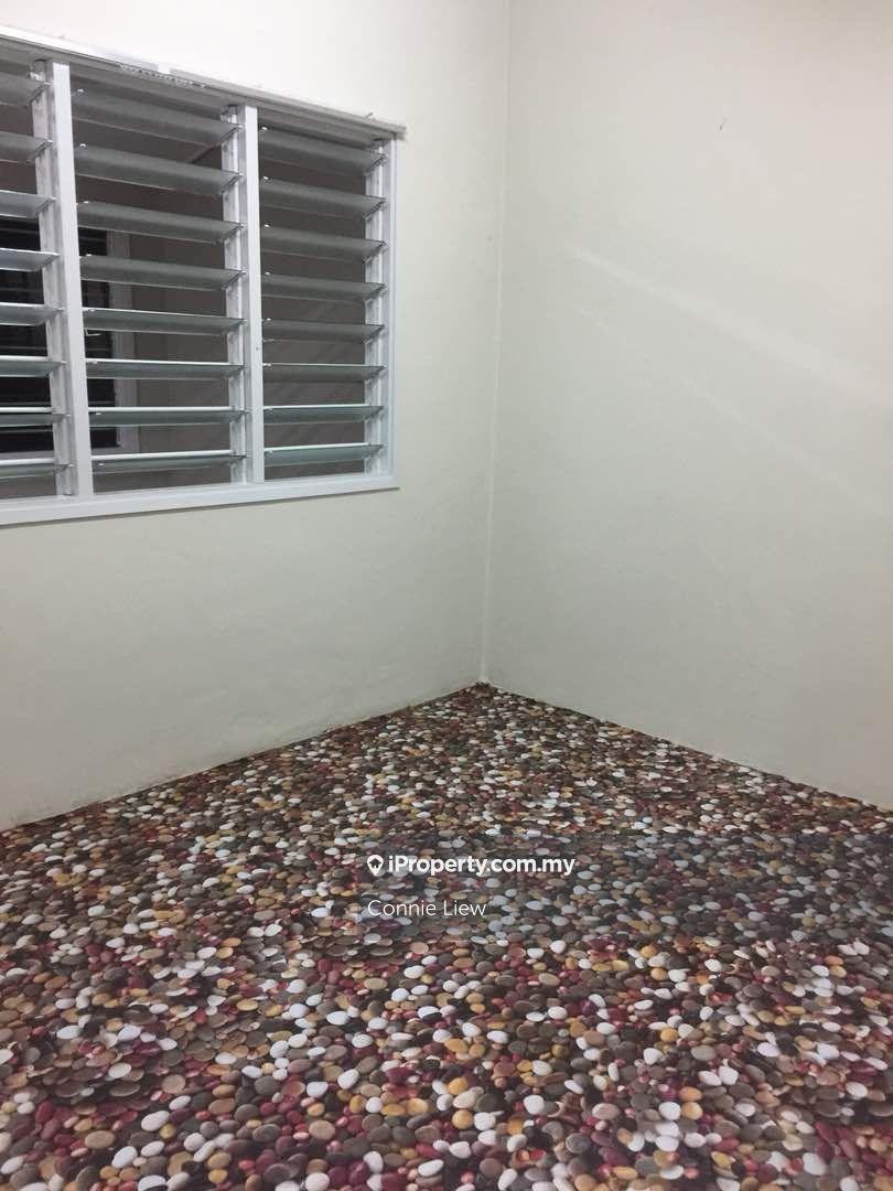 1-storey Terraced House for Sale in other, Bandar Sri Damansara by Connie Liew - iProperty.com.my