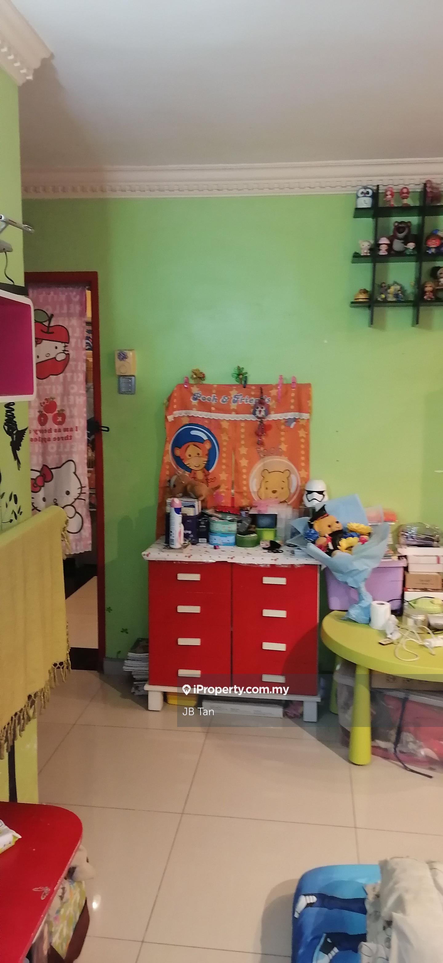 Rumah Berangkai 3 Tingkat untuk Dijual di Taman Putri Jaya, Cheras oleh JB Tan - iProperty.com.my