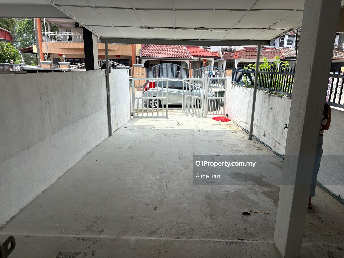 Rumah Berangkai 2 Tingkat untuk Dijual di Taman Sri Gombak, Batu Caves oleh Alice Tan - iProperty.com.my