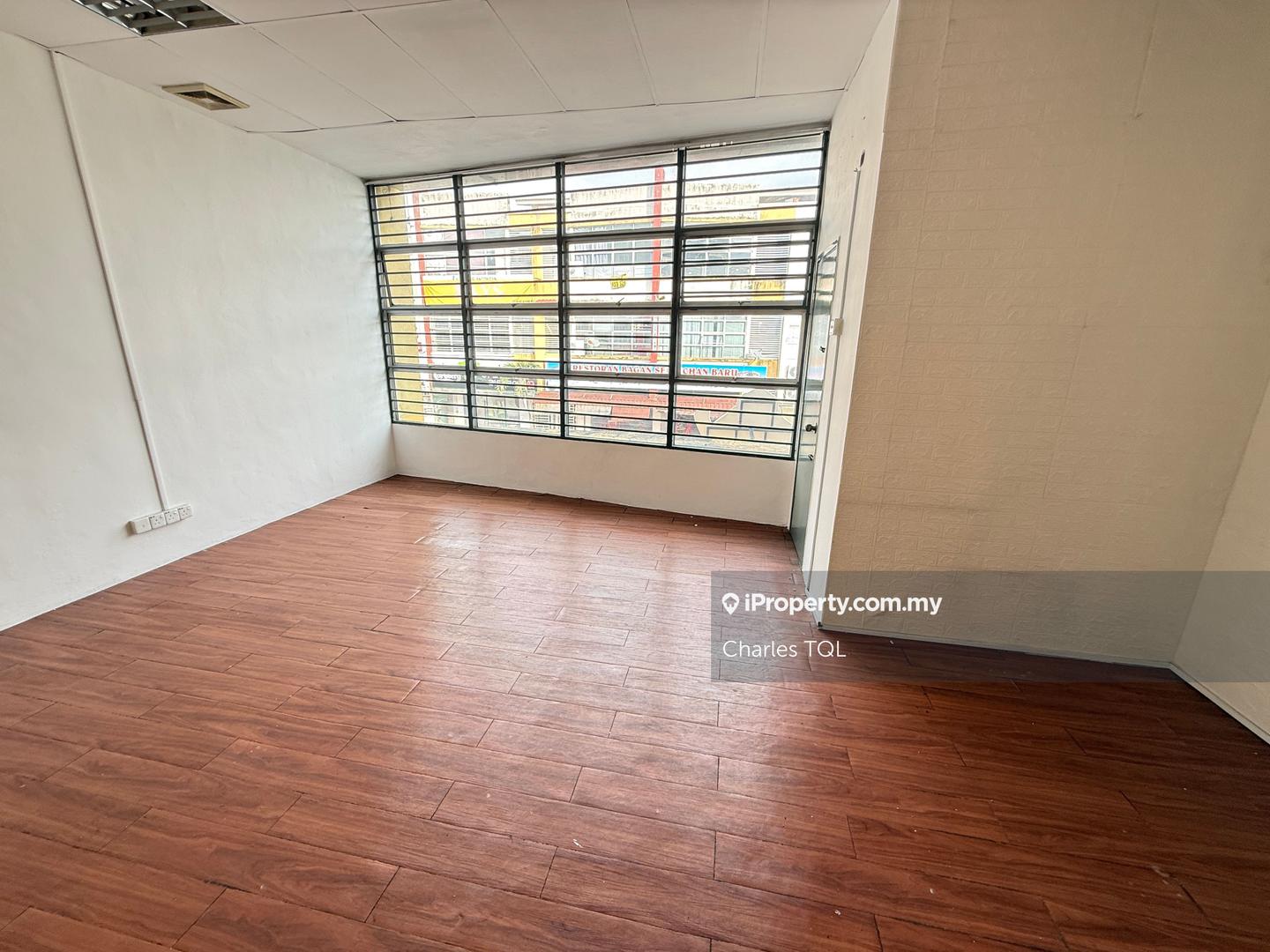Kedai-Pejabat untuk Disewa di Bandar Bukit Tinggi, Klang oleh Charles TQL - iProperty.com.my