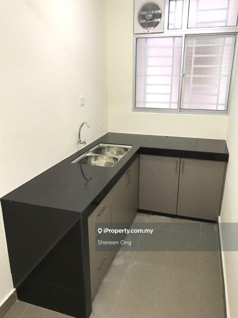 Service Residence for Sale in Platinum Lake PV 21 by Shereen Ong - iProperty.com.my