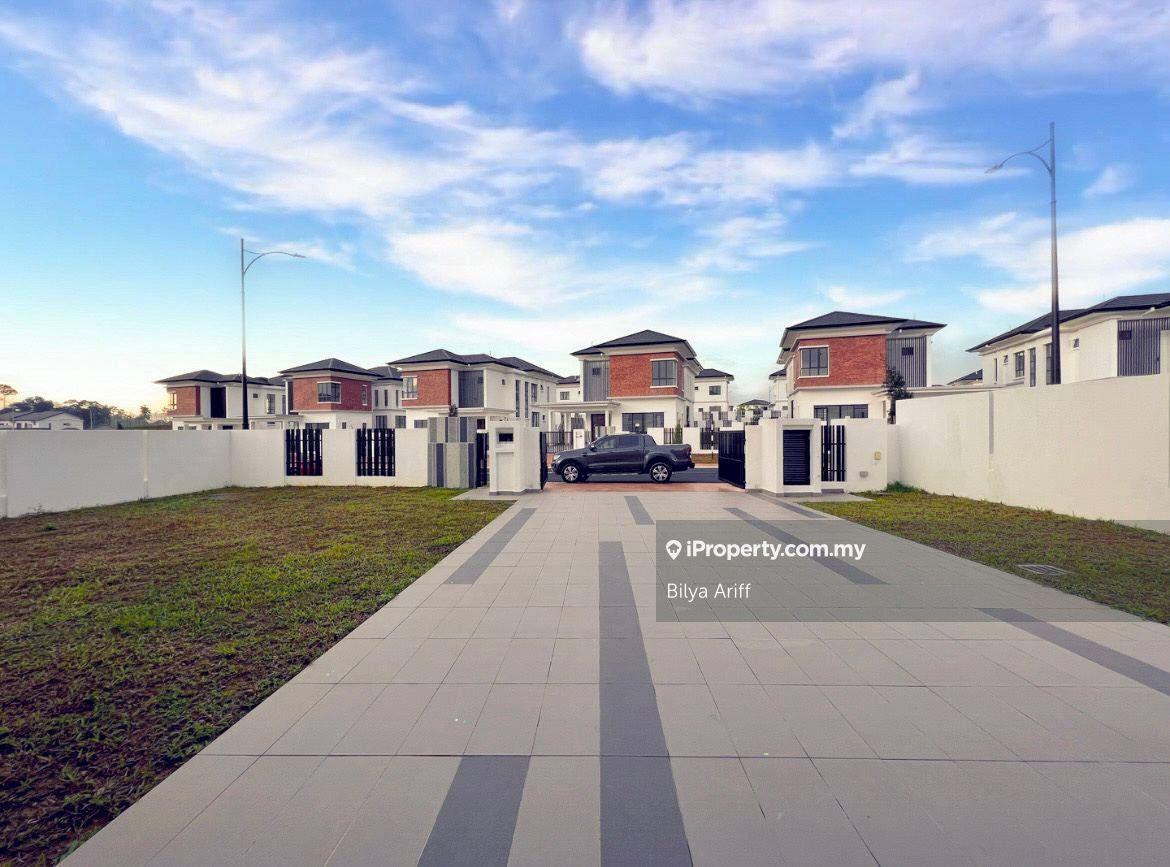 Bungalow House for Sale in Alam Sari, Bangi by Bilya Ariff - iProperty.com.my