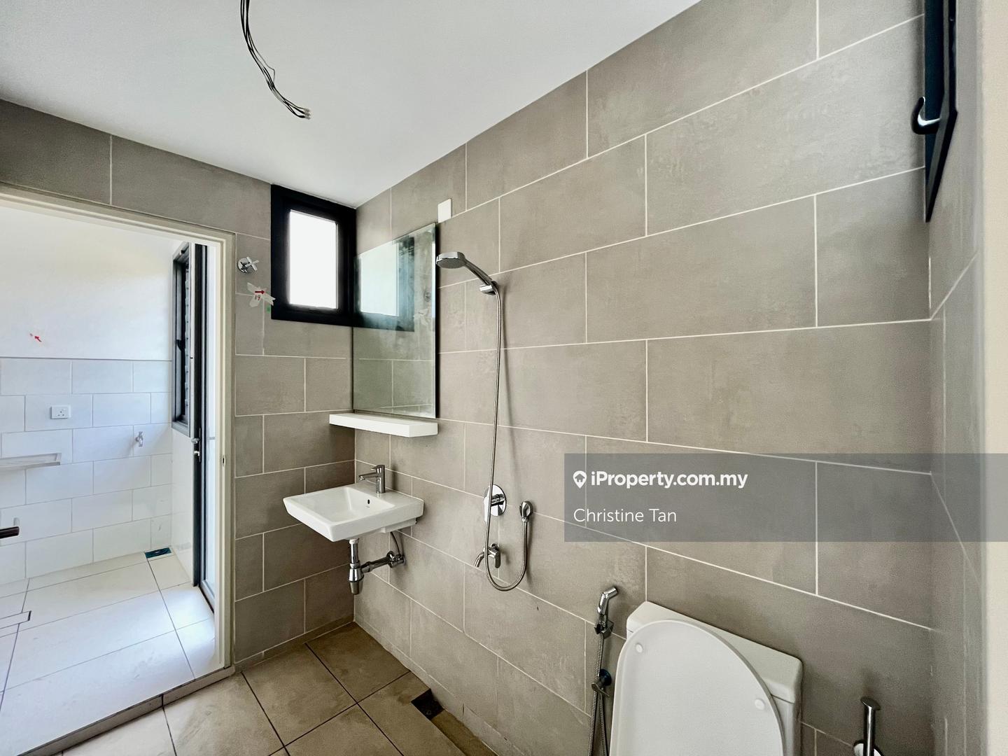 Rumah Berangkai 2 Tingkat untuk Dijual di Ilham Residence, Sungai Buloh oleh Christine Tan - iProperty.com.my