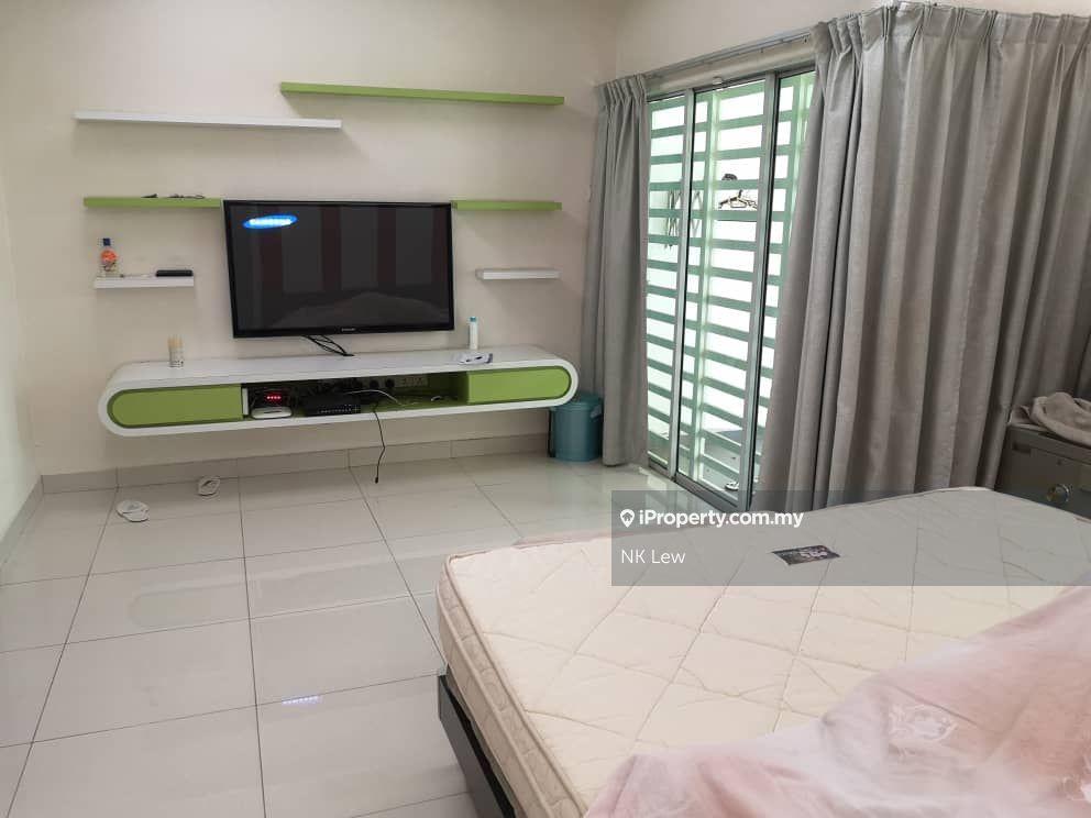 Kondominium untuk Dijual di Bayan Villa, Seri Kembangan oleh NK Lew - iProperty.com.my