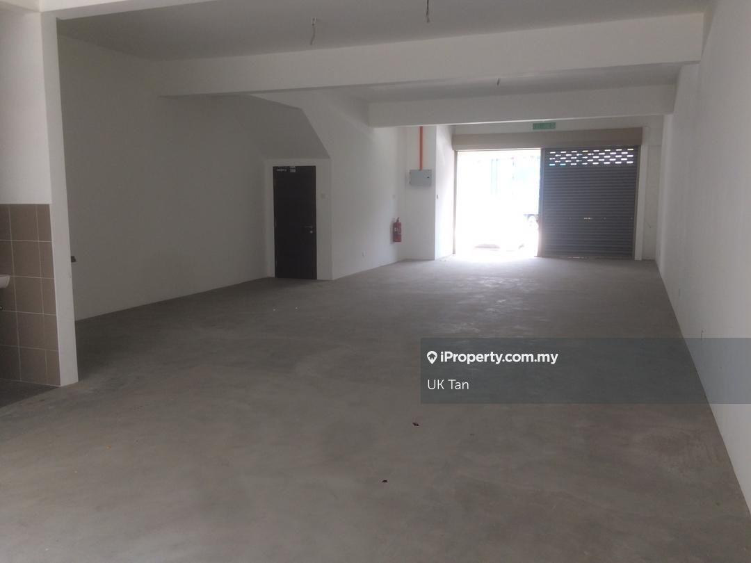 Shop for Sale in Bandar Rimbayu, Tanjong Duabelas by UK Tan - iProperty.com.my