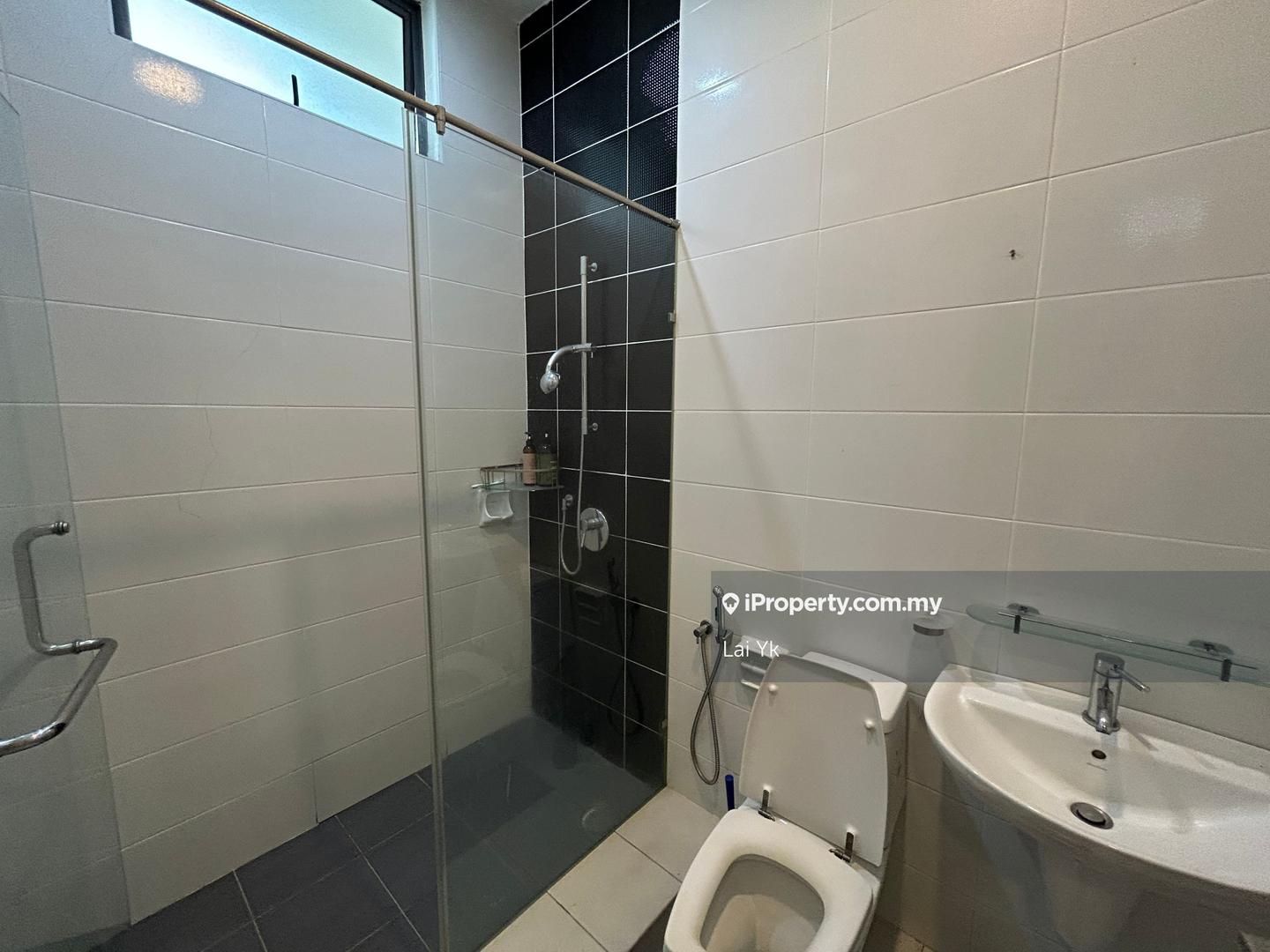 Bungalow House for Sale in Temasya Glenmarie, Glenmarie by Lai Yk - iProperty.com.my