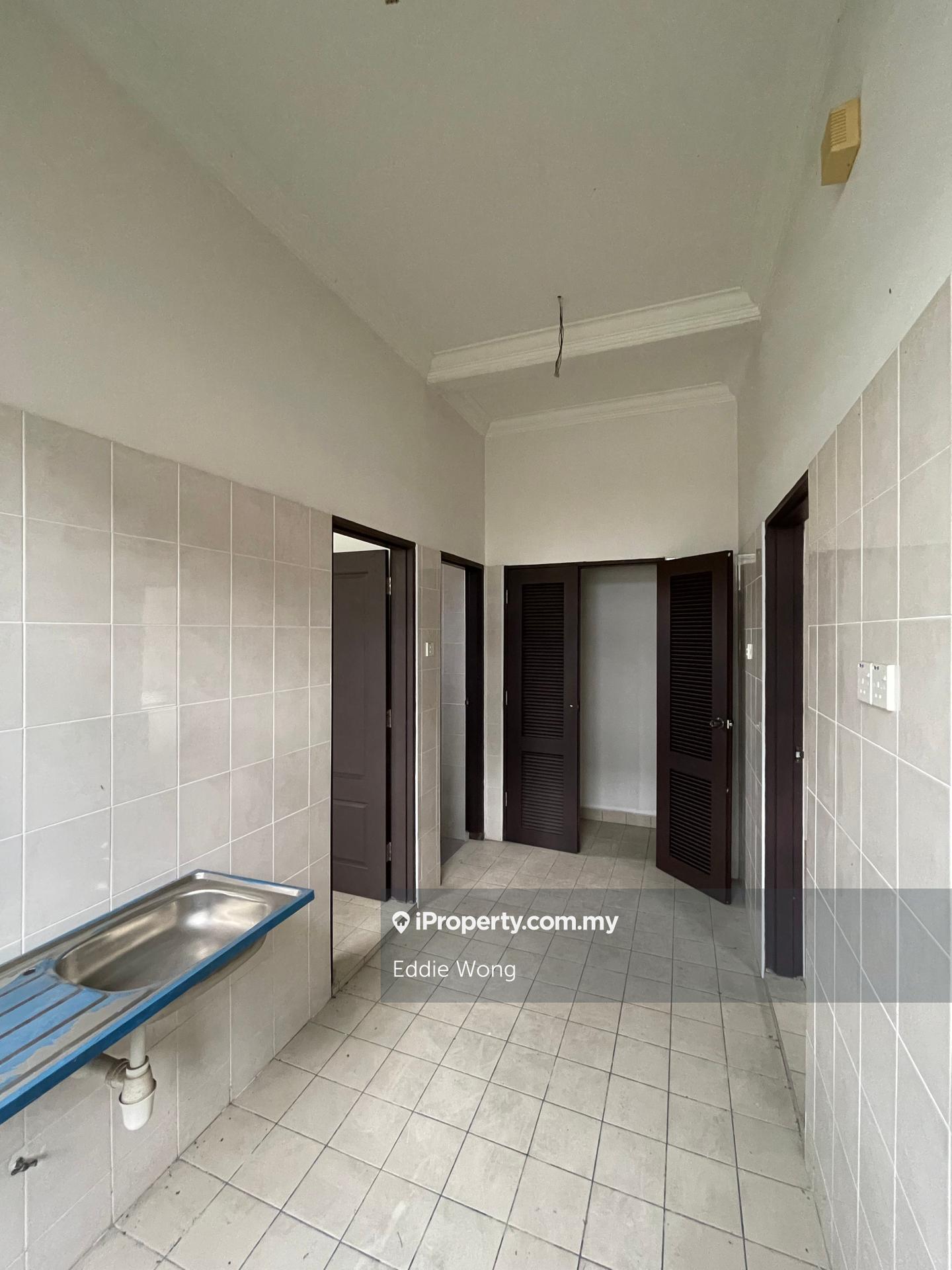 Bungalow House for Sale in Bandar Kinrara Seksyen 1, Bandar Kinrara by Eddie Wong - iProperty.com.my