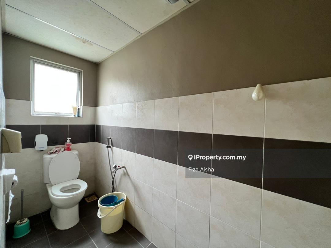 Shop-Office for Rent in Tmn Setia Tropika, Johor Bahru by Fiza Aisha - iProperty.com.my