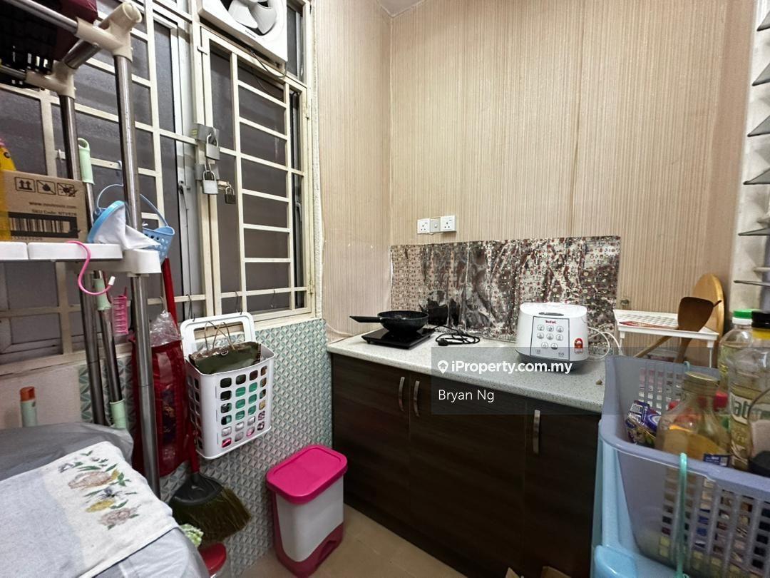 Condominium for Sale in Platinum Lake PV 12 by Bryan Ng - iProperty.com.my