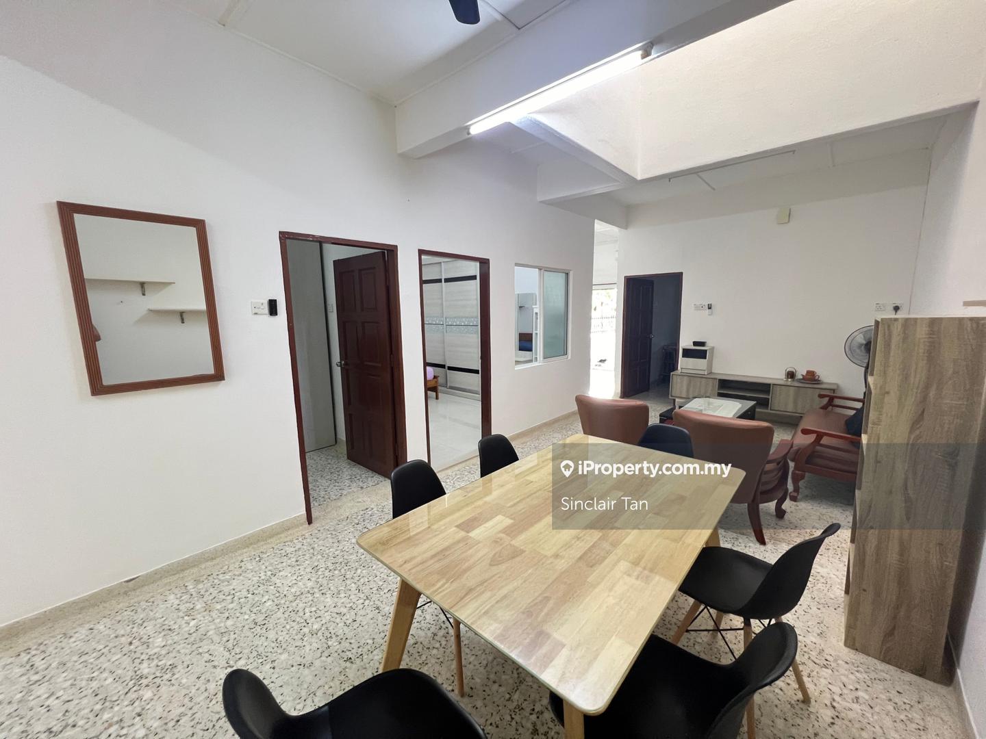 Rumah Berangkai 1 Tingkat untuk Dijual di Bukit Beruang, Bukit Baru oleh Geoffery Wee - iProperty.com.my