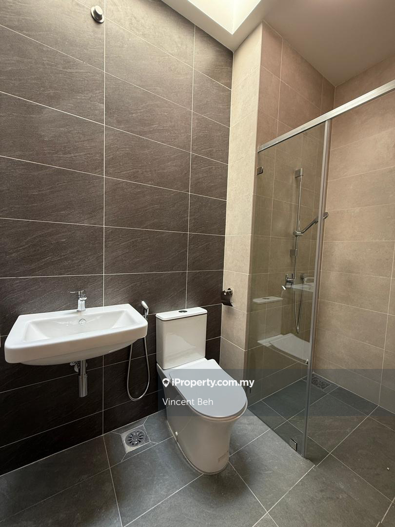 Rumah Berangkai 3 Tingkat untuk Disewa di Taman Puchong Legenda, Puchong oleh Vincent Beh - iProperty.com.my