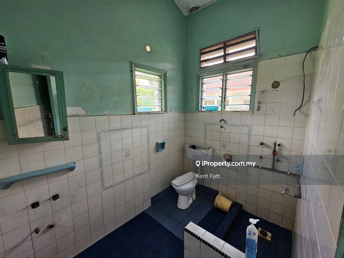 Bungalow House for Sale in Taman Kanagapuram, Petaling Jaya by Kent Fatt - iProperty.com.my