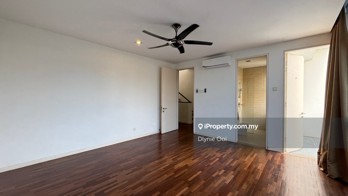 Rumah Berangkai 3 Tingkat untuk Dijual di Taman Tasik Damai, Sungai Besi oleh Dlynie Ooi - iProperty.com.my
