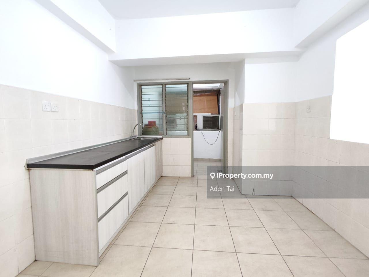 Service Residence for Sale in D'Alamanda by Aden Tai - iProperty.com.my