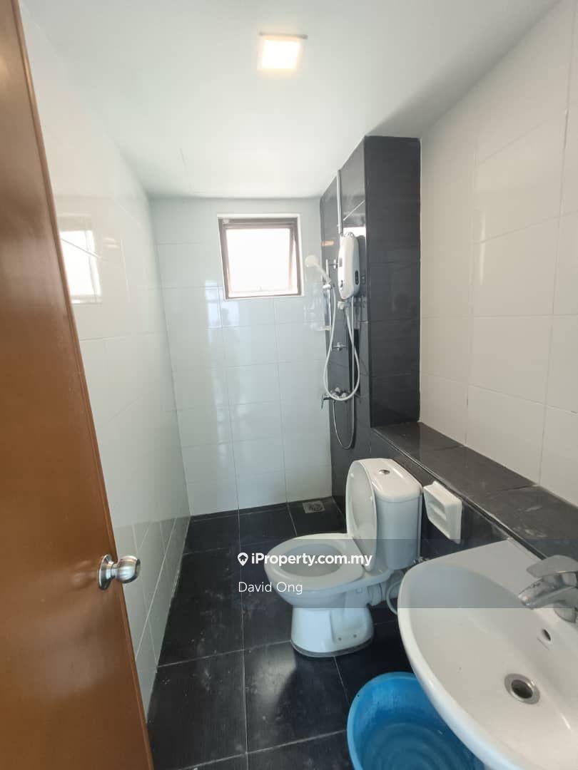 Service Residence for Sale in Sky Gardens Residences by David Ong - iProperty.com.my