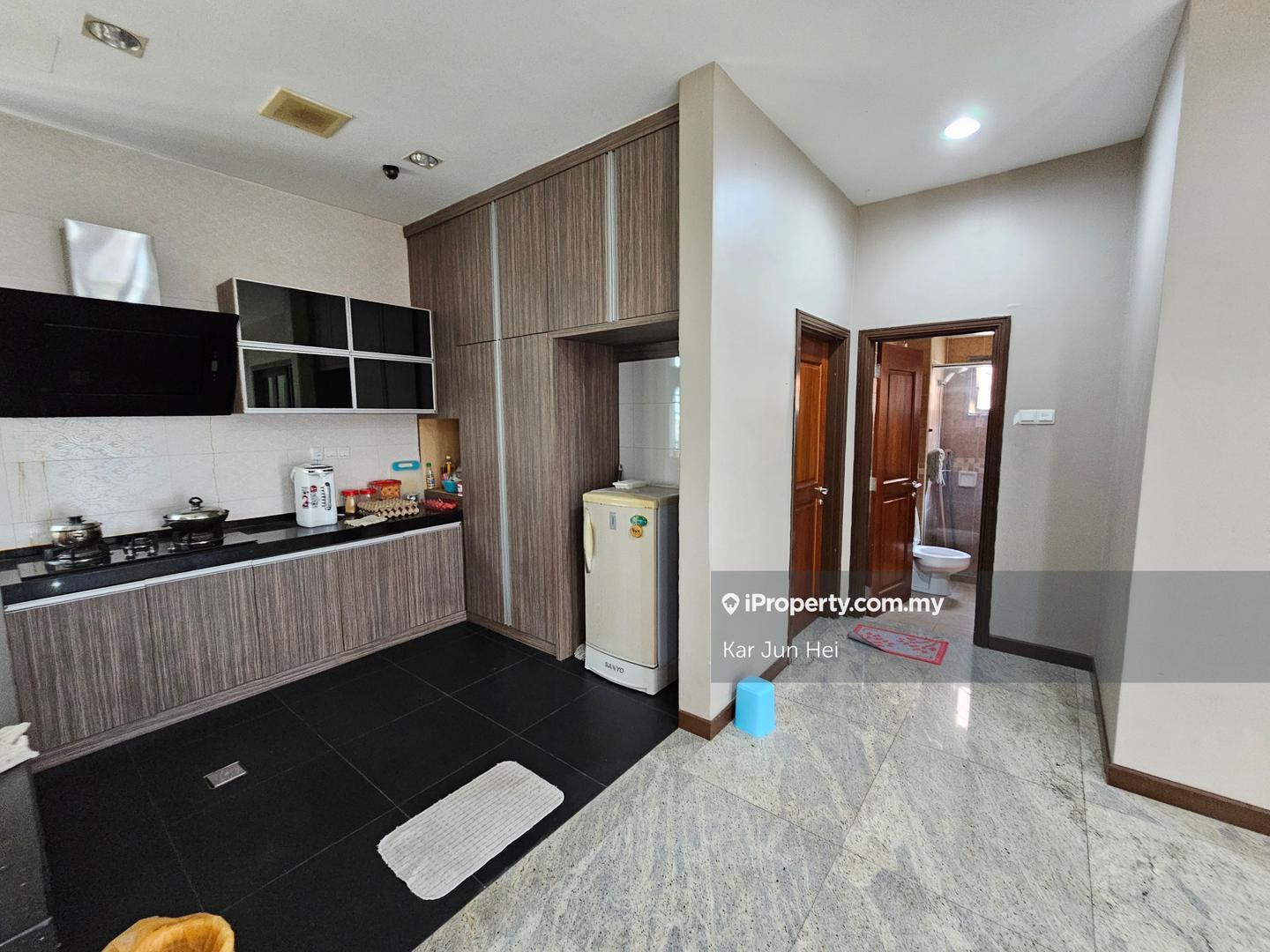 Bungalow House for Sale in Damai Gayana Bandar Damai Perdana, Cheras by Kar Jun Hei - iProperty.com.my