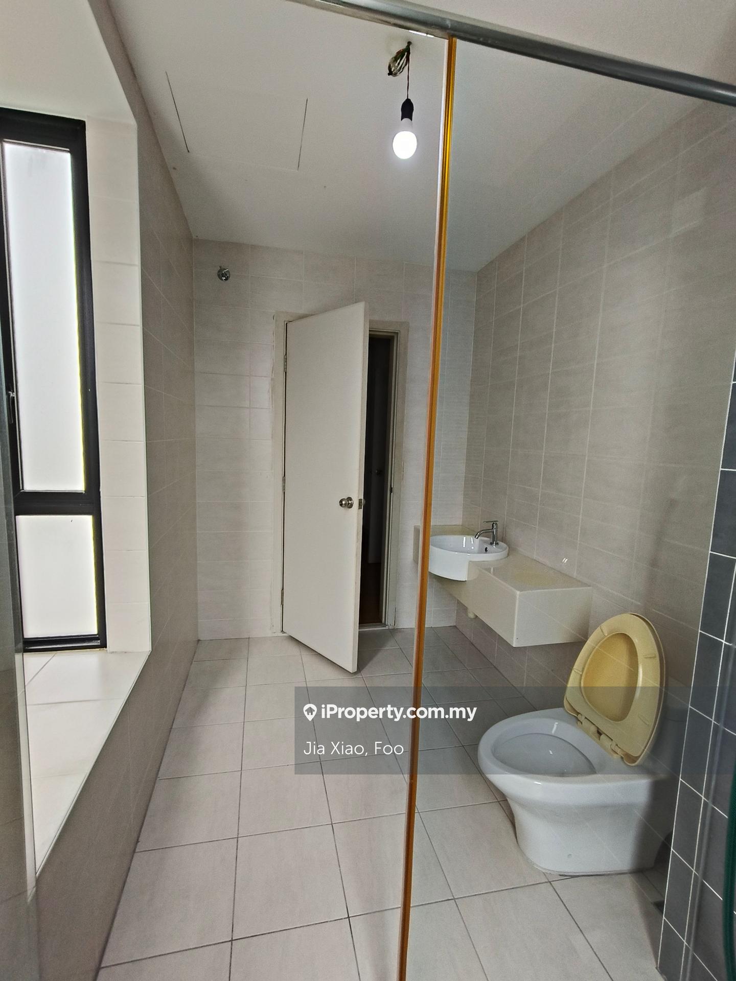 Rumah Bandar untuk Dijual di Cahaya Spk, Shah Alam oleh Jia Xiao, Foo - iProperty.com.my