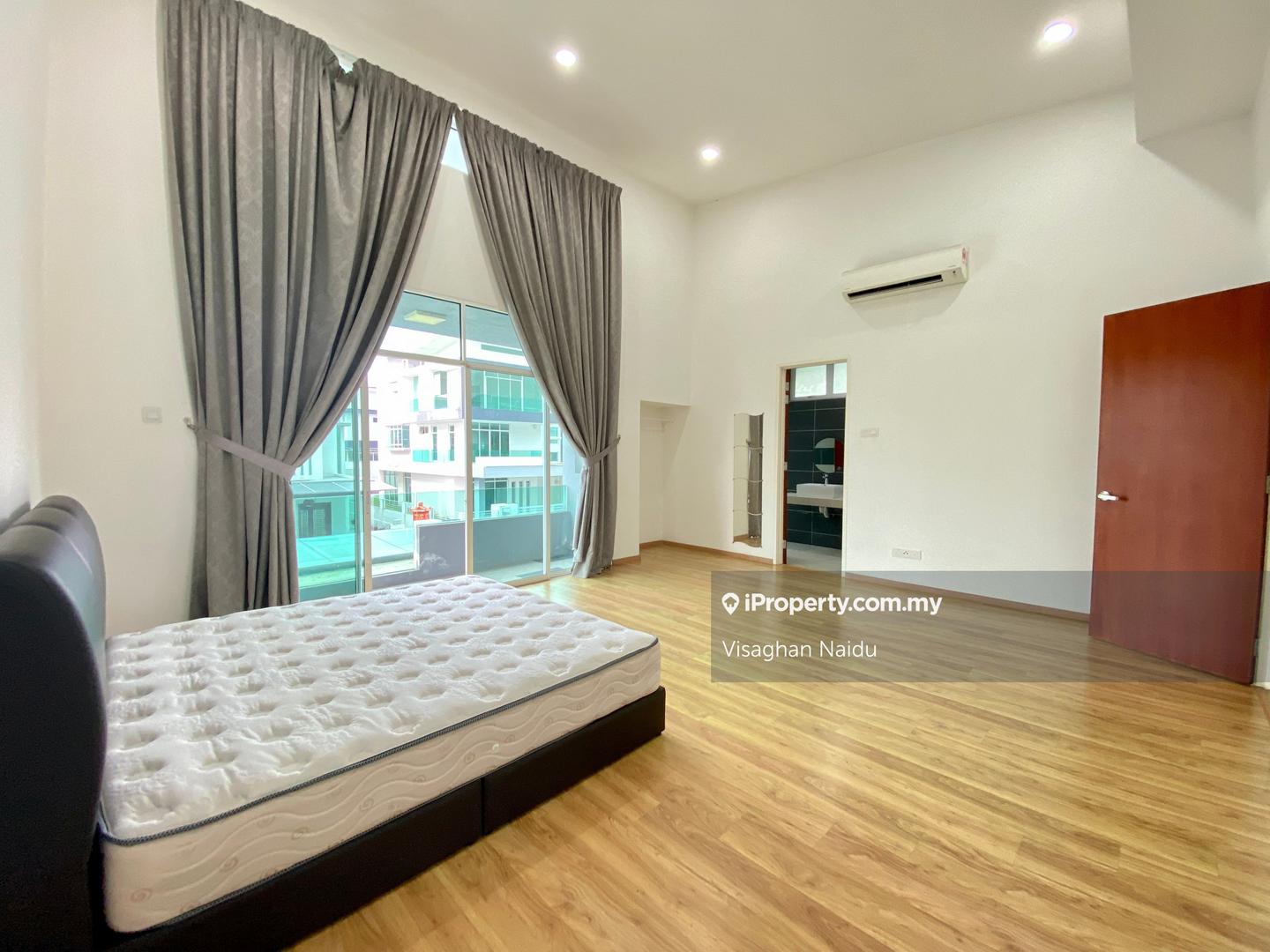 Banglo untuk Disewa di Ivory Heights Desa 8 Bandar Country Home, Rawang oleh Visaghan Naidu - iProperty.com.my