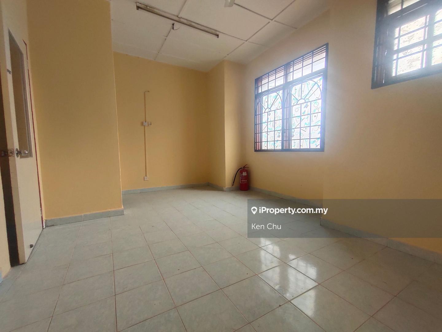 Rumah Berangkai 2 Tingkat untuk Dijual di Taman Puchong Perdana, Puchong oleh Ken Chu - iProperty.com.my