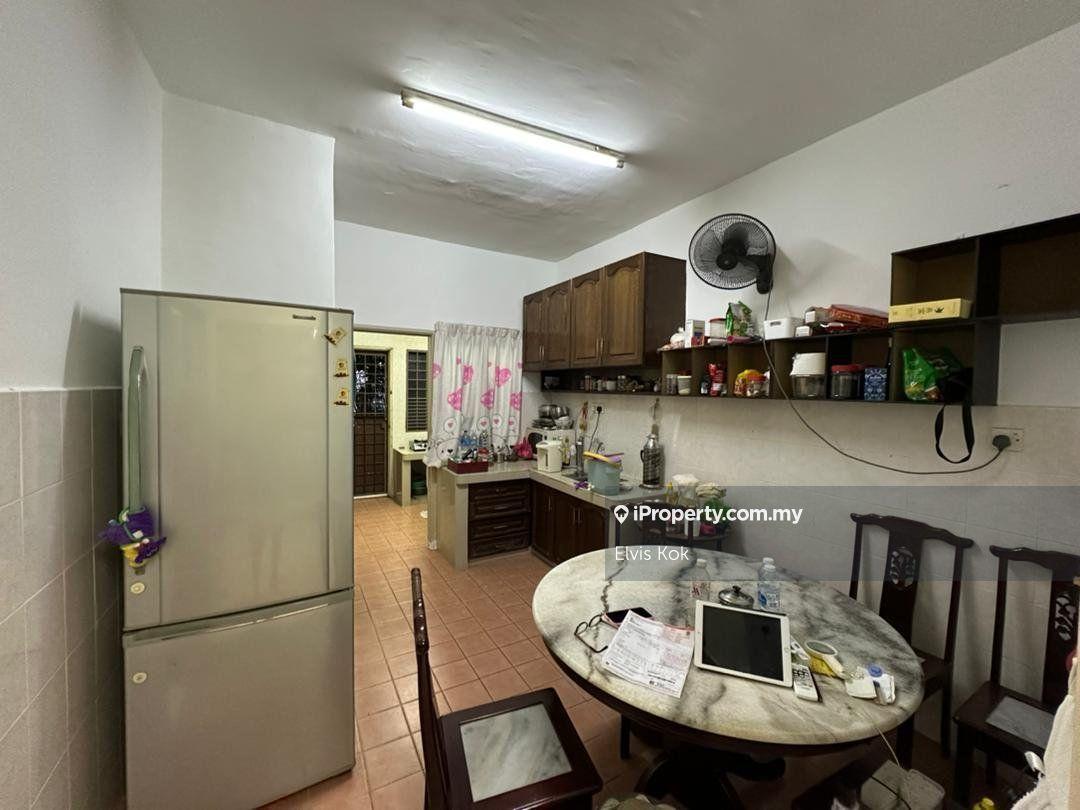Rumah Berangkai 2 Tingkat untuk Dijual di Taman Putra Prima, Puchong oleh Elvis Kok - iProperty.com.my