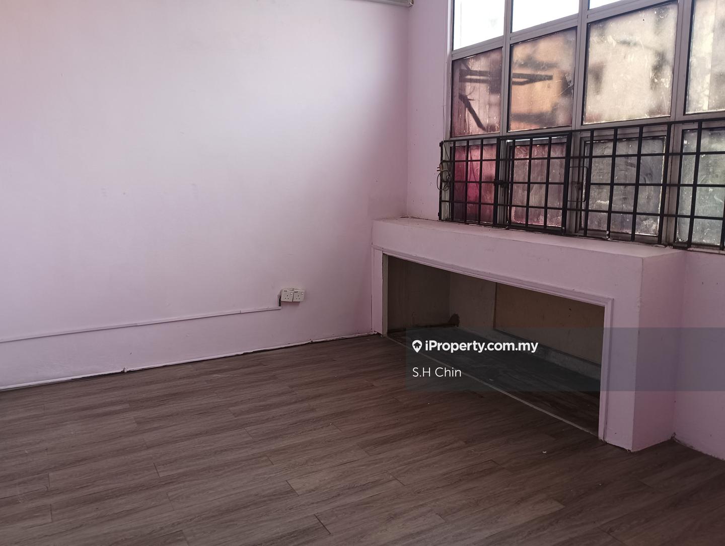 Shop-Office for Sale in Desa Pandan, Ampang by S.H Chin - iProperty.com.my