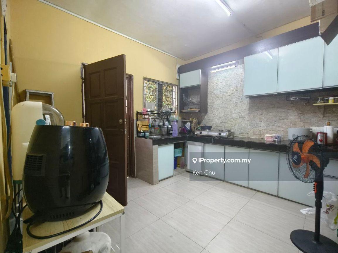Rumah Berangkai 2 Tingkat untuk Dijual di Taman Puchong Perdana, Puchong oleh Ken Chu - iProperty.com.my