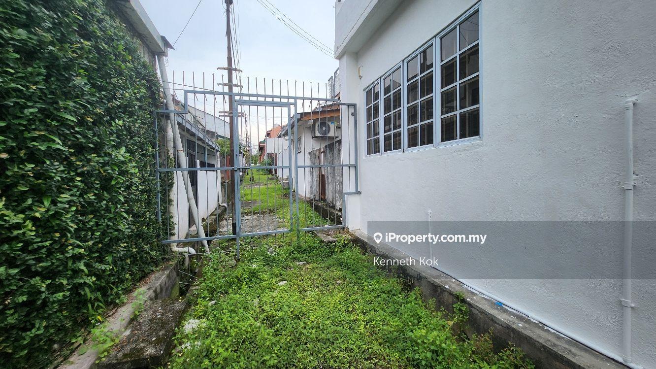 Rumah Berangkai 2 Tingkat untuk Dijual di SS12, Subang Jaya oleh Kenneth Kok - iProperty.com.my