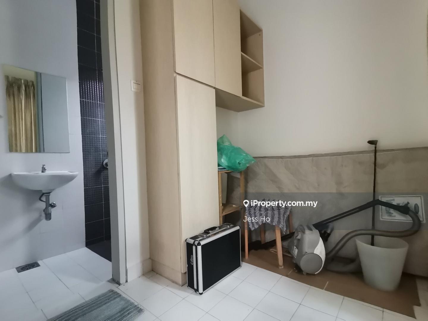 Rumah Berkembar untuk Dijual di Bandar Kinrara 5D, Puchong, Bandar Kinrara oleh Jess Ho - iProperty.com.my
