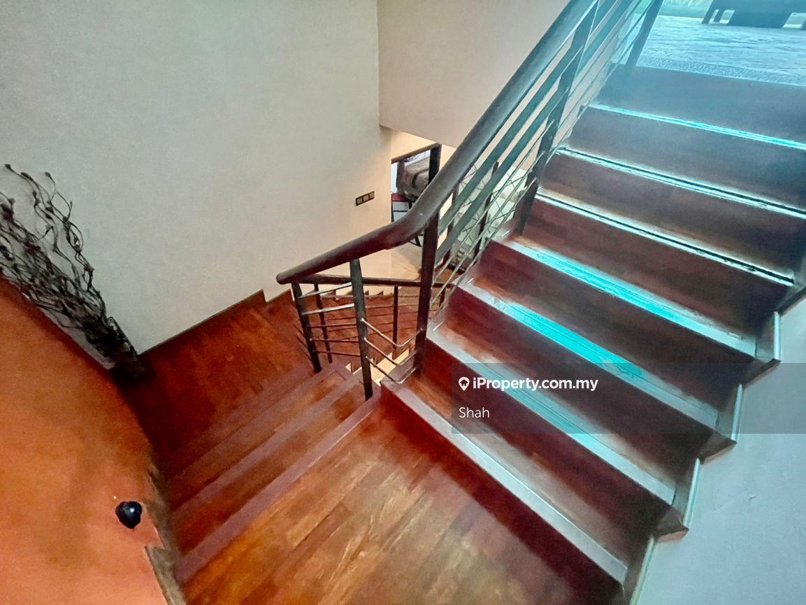 2.5-storey Terraced House for Sale in Laman Oakleaf, Ampang by Shah - iProperty.com.my