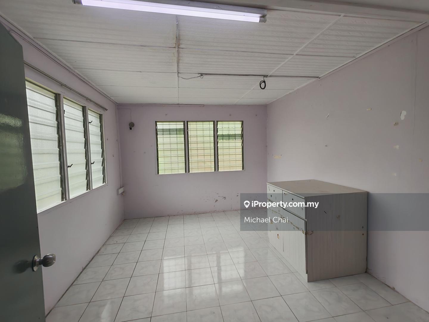 Bungalow House for Sale in Batu 14, Puchong by Michael Chai - iProperty.com.my