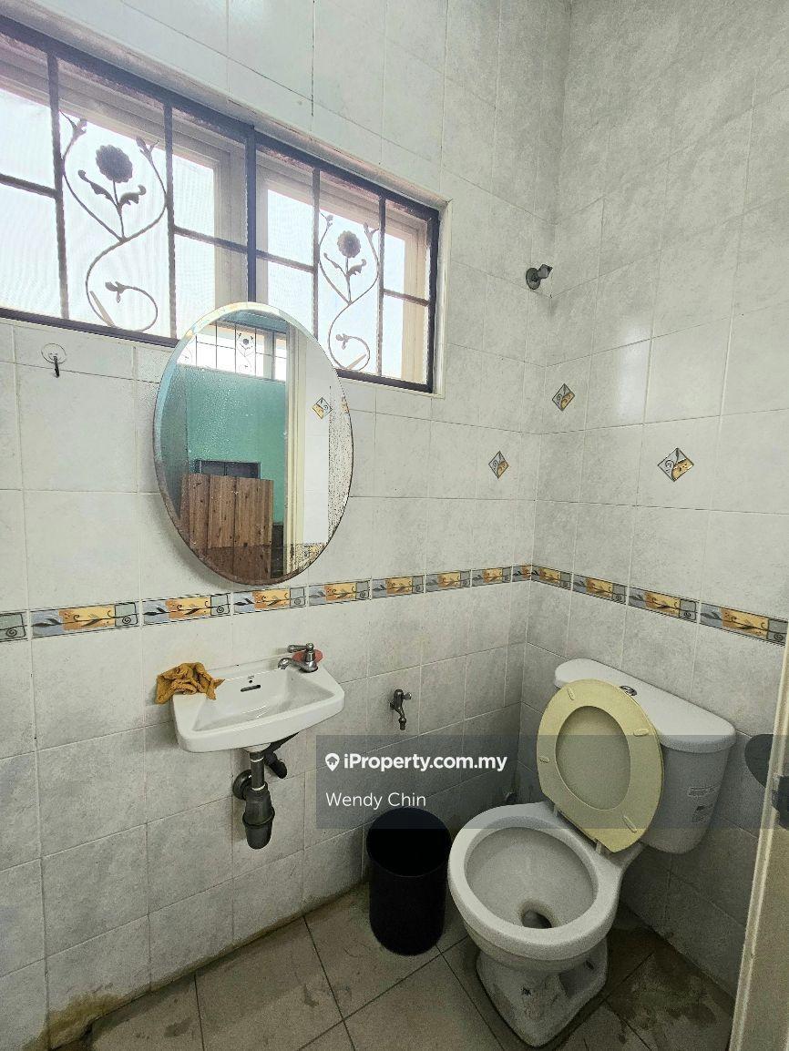 2.5-storey Terraced House for Sale in Taman Meranti Jaya, Puchong by Wendy Chin - iProperty.com.my