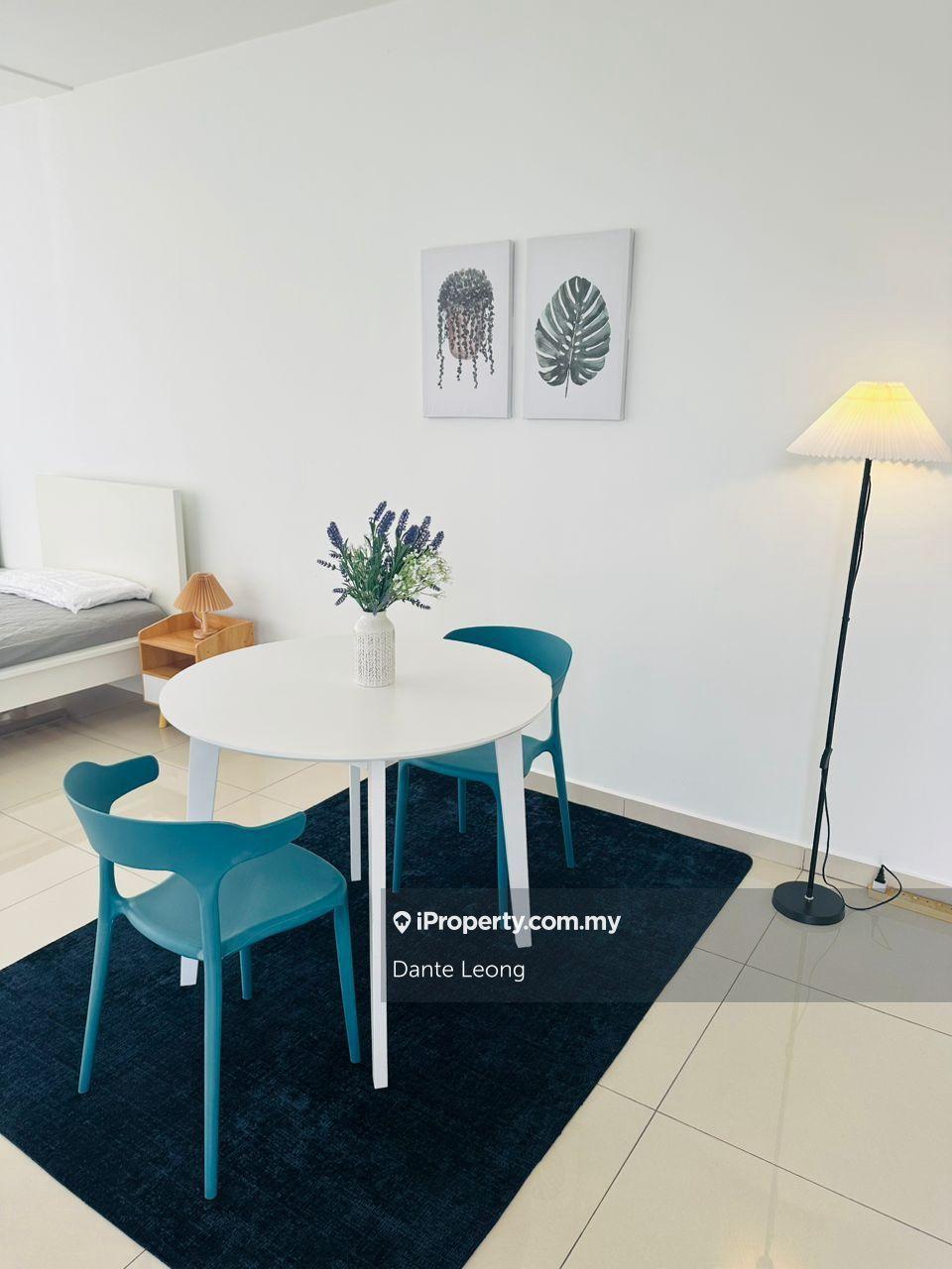 Service Residence for Rent in Pinnacle Petaling Jaya by Dante Leong - iProperty.com.my