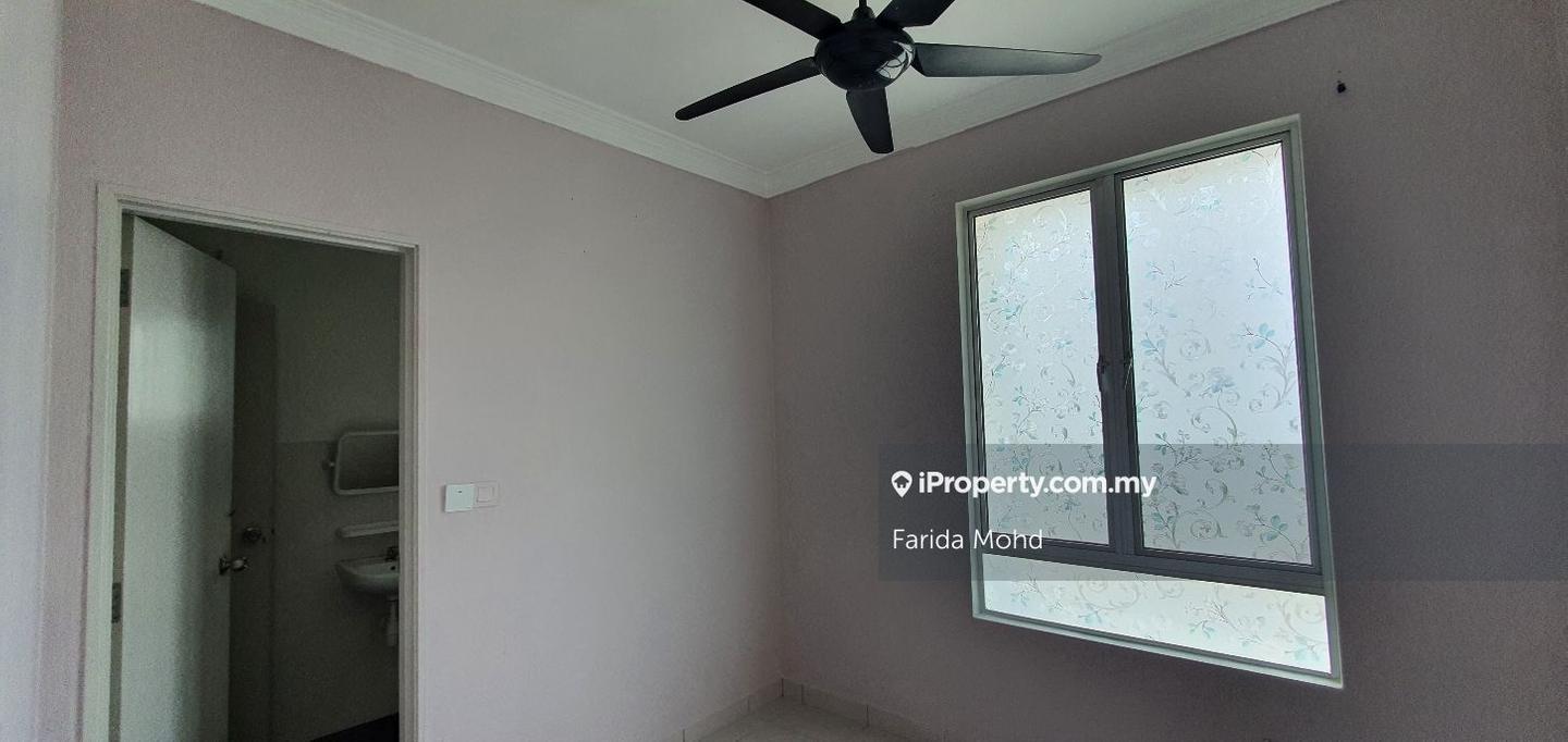 Semi-Detached House for Sale in Bandar Baru Puncak Alam, Puncak Alam by Farida Mohd - iProperty.com.my