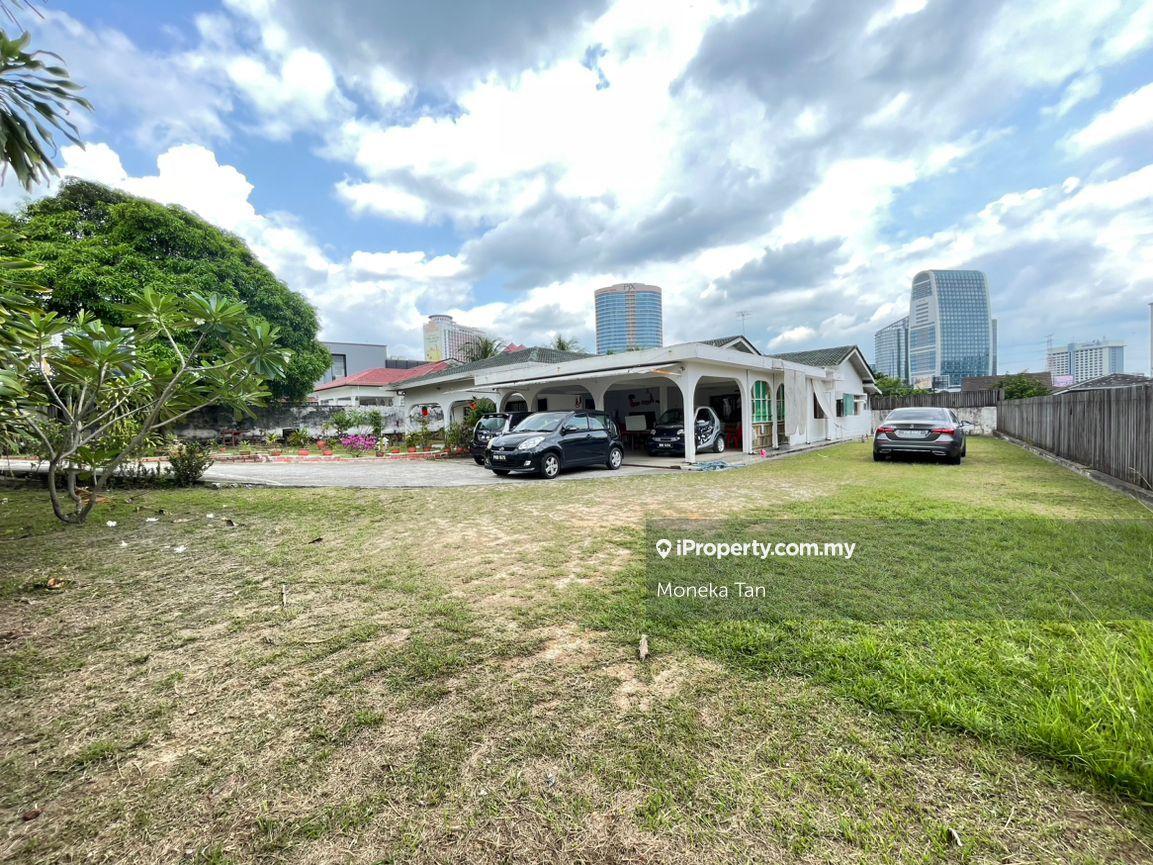 Banglo Komersial untuk Dijual di Petaling Jaya, Selangor oleh Moneka Tan - iProperty.com.my