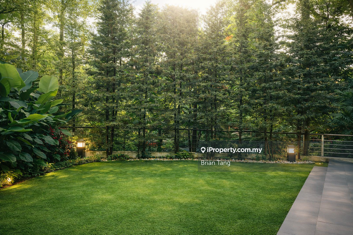 Banglo untuk Dijual di Sierramas, Sungai Buloh oleh Brian Tang - iProperty.com.my